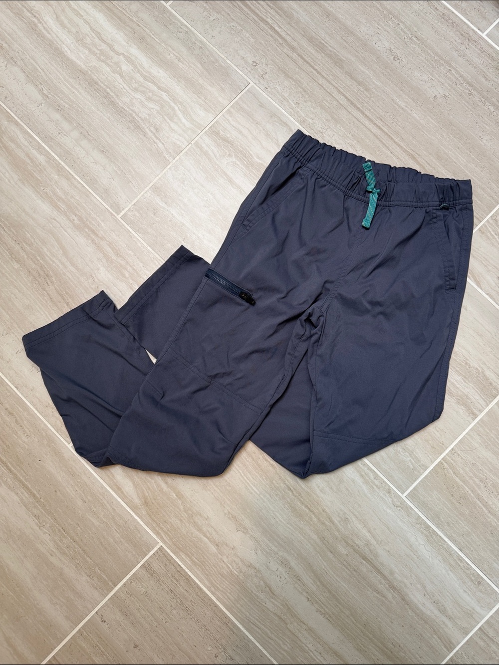 REI mountainmaker pants. Size medium